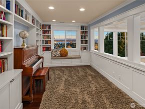 6016 Princeton Avenue NE, Seattle WA 98115