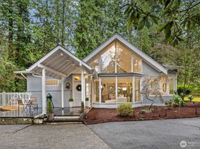 17050 37th Avenue NE, Lake Forest Park WA 98155