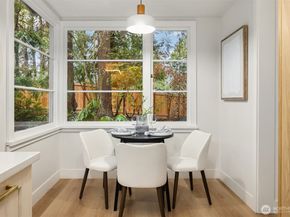 17050 37th Avenue NE, Lake Forest Park WA 98155