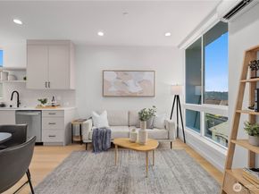 3850 Carr Place N, Seattle WA 98103