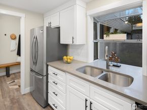 22405 SE 42nd Terrace 1174, Issaquah WA 98029