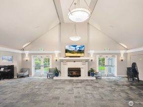 22405 SE 42nd Terrace 1174, Issaquah WA 98029