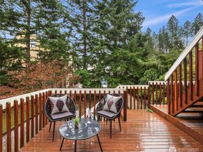 755 NW Juniper Street, Issaquah WA 98027