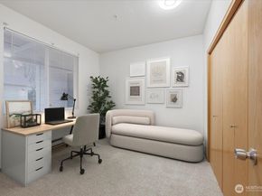 17827 80th Avenue NE C101, Kenmore WA 98028