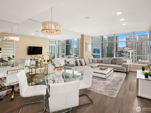 588 Bell Street 2405S, Seattle WA 98121