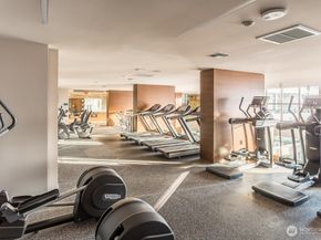 588 Bell Street 2405S, Seattle WA 98121