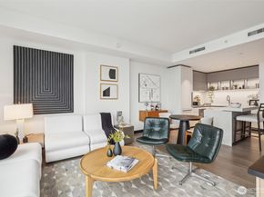 889 Avenue Square NE 703, Bellevue WA 98004