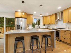 15833 NE 110th Street, Redmond WA 98052