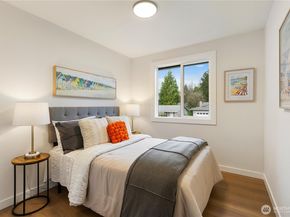 15833 NE 110th Street, Redmond WA 98052