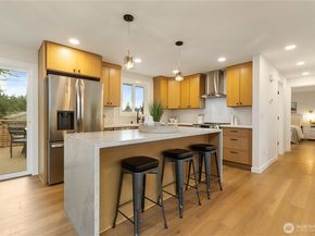 15833 NE 110th Street, Redmond WA 98052