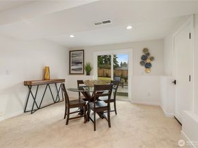 15833 NE 110th Street, Redmond WA 98052