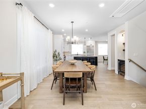 14320 148th Place NE 27, Woodinville WA 98072