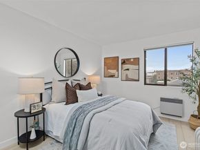 4911 Fremont Avenue N 303, Seattle WA 98103