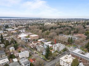 4911 Fremont Avenue N 303, Seattle WA 98103