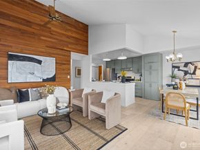 4911 Fremont Avenue N 303, Seattle WA 98103