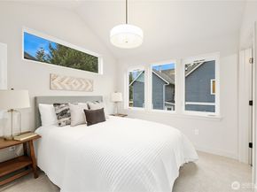 8106 126th Avenue NE, Kirkland WA 98033