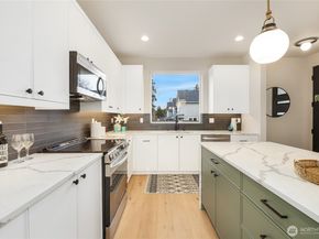 8106 126th Avenue NE, Kirkland WA 98033