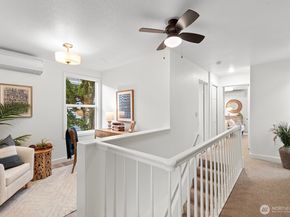 9221 College Way N, Seattle WA 98103