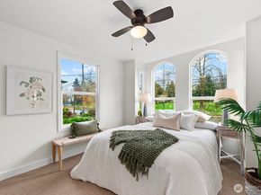 9221 College Way N, Seattle WA 98103