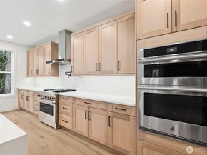 13806 SE 85th Street, Newcastle WA 98059