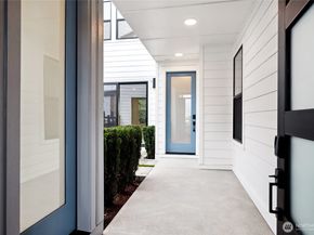 13806 SE 85th Street, Newcastle WA 98059