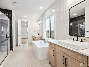 13806 SE 85th Street, Newcastle WA 98059