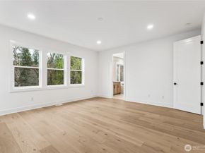 13806 SE 85th Street, Newcastle WA 98059