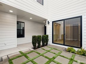 13806 SE 85th Street, Newcastle WA 98059