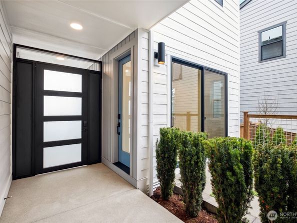 13806 SE 85th Street, Newcastle WA 98059