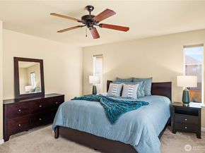 27217 104th Avenue SE, Kent WA 98030