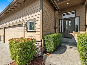 27217 104th Avenue SE, Kent WA 98030