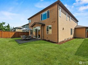 27217 104th Avenue SE, Kent WA 98030