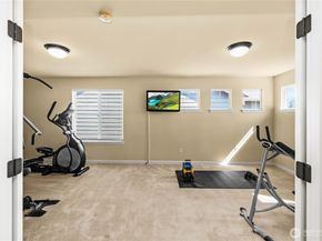 27217 104th Avenue SE, Kent WA 98030