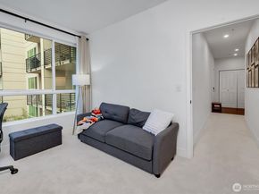 300 110th Avenue NE 314, Bellevue WA 98004