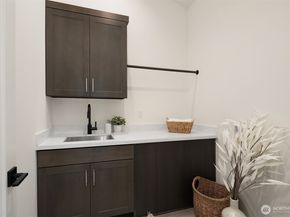 2004 NE 120th Street NE 1, Seattle WA 98125