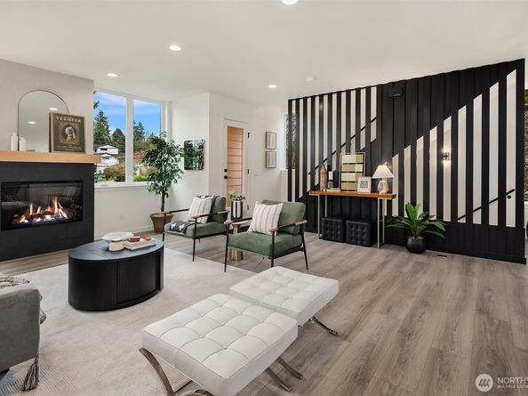 2004 NE 120th Street NE 1, Seattle WA 98125