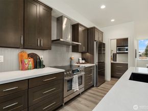 2004 NE 120th Street NE 1, Seattle WA 98125