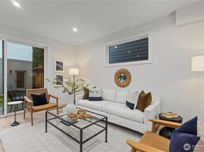 8314 28th Avenue NE, Seattle WA 98115