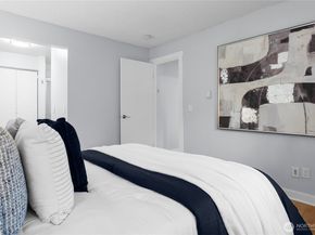 12905 126th Court NE L205, Kirkland WA 98034