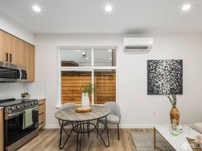 548 S Cloverdale Street B, Seattle WA 98108