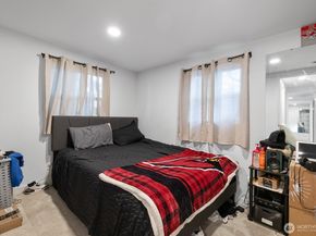 4110 W J Street, Bremerton WA 98312