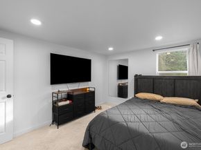 4110 W J Street, Bremerton WA 98312