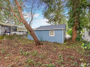 4110 W J Street, Bremerton WA 98312