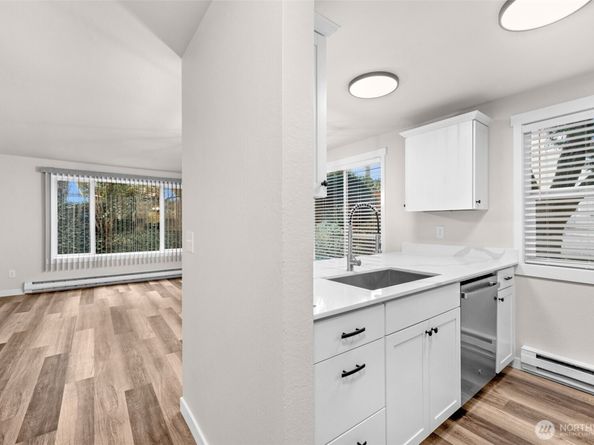 1302 Chestnut Street 2, Everett WA 98201