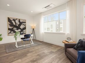 14856 Site 3 NE 2nd Court, Bellevue WA 98007