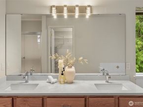 625 191st Street SW, Lynnwood WA 98036