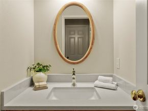 625 191st Street SW, Lynnwood WA 98036