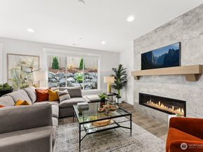 19512 81st Place NE 4, Kenmore WA 98028