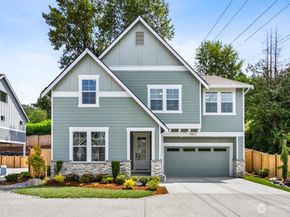 19512 81st Place NE 4, Kenmore WA 98028