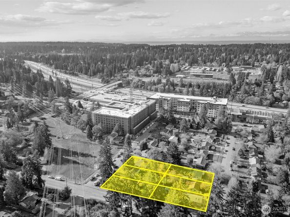 190 XX 10th  (Assemblage) Avenue NE, Shoreline WA 98155